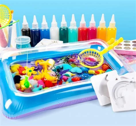 Create and play with the Mabic water toy creation kit